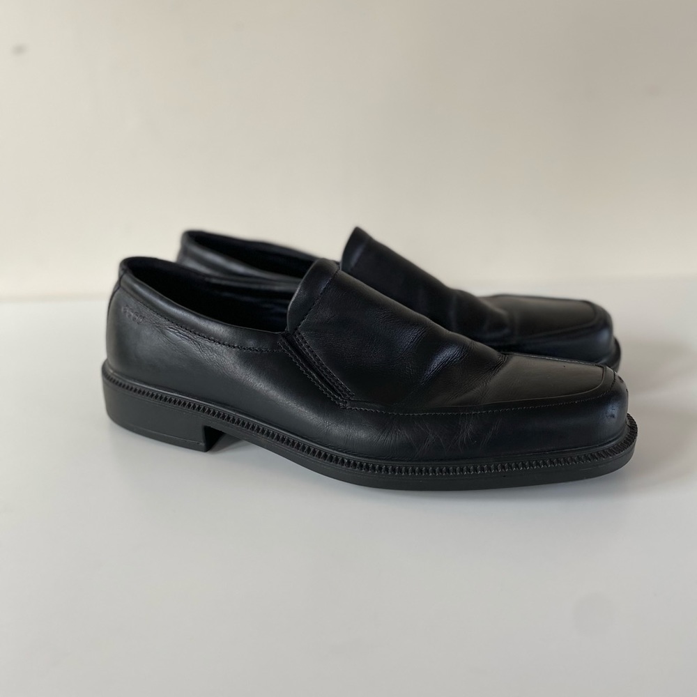 Ecco leather dress shoes
